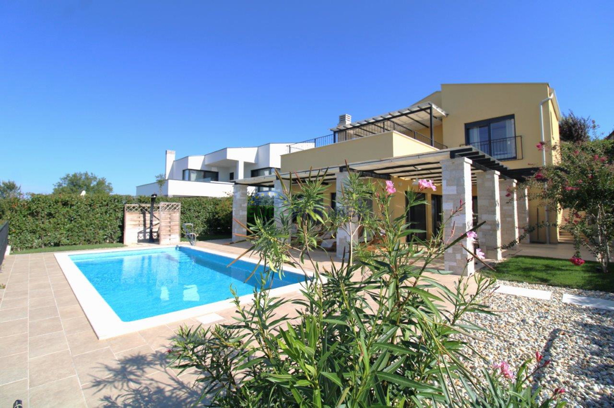 Villa con vista panoramica sul mare e sulla campagna, Umago