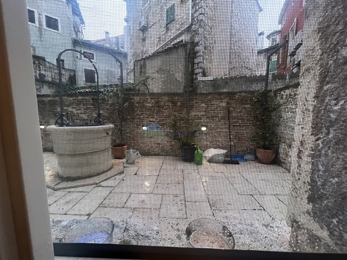 Un bellissimo appartamento con monolocale nel centro di Rovigno