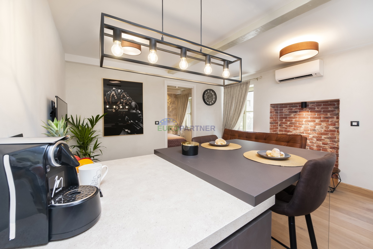 Un bellissimo appartamento con monolocale nel centro di Rovigno