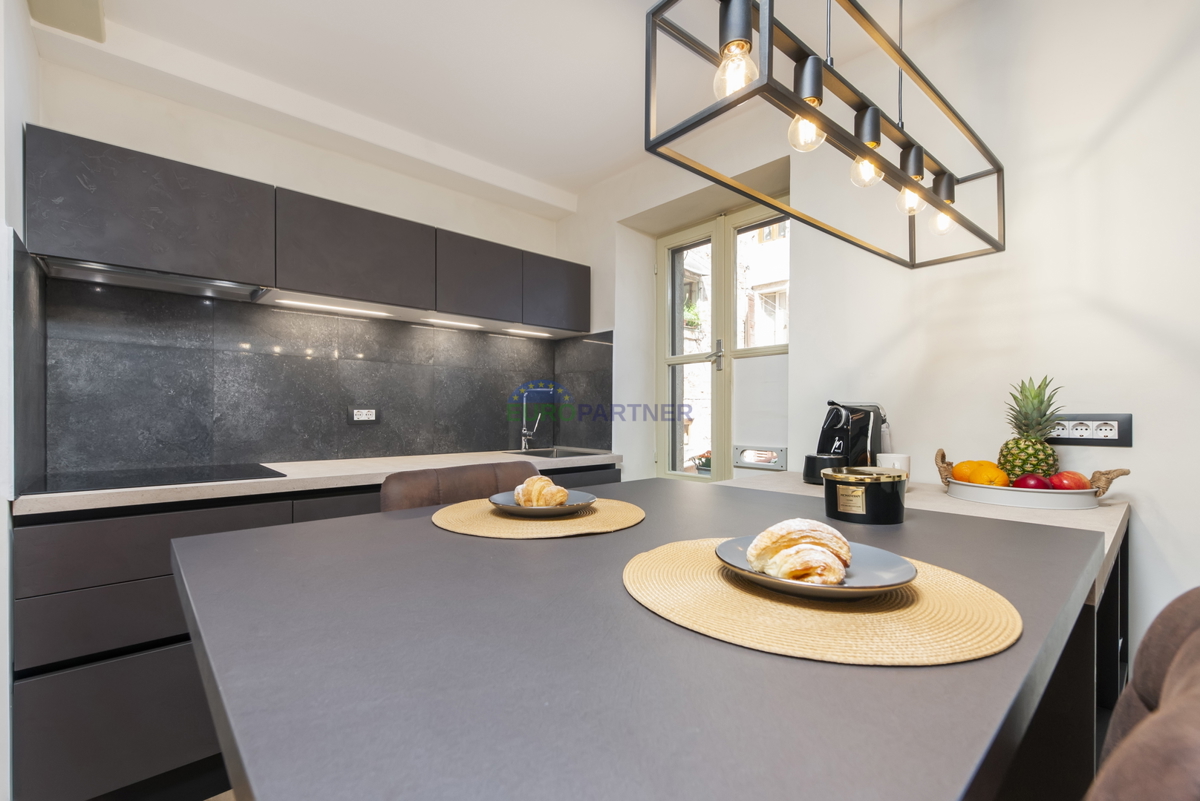 Un bellissimo appartamento con monolocale nel centro di Rovigno