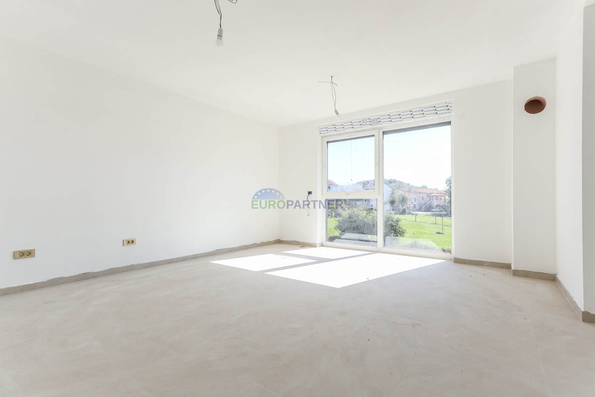 Appartamento 93m2 con piscina, Parenzo