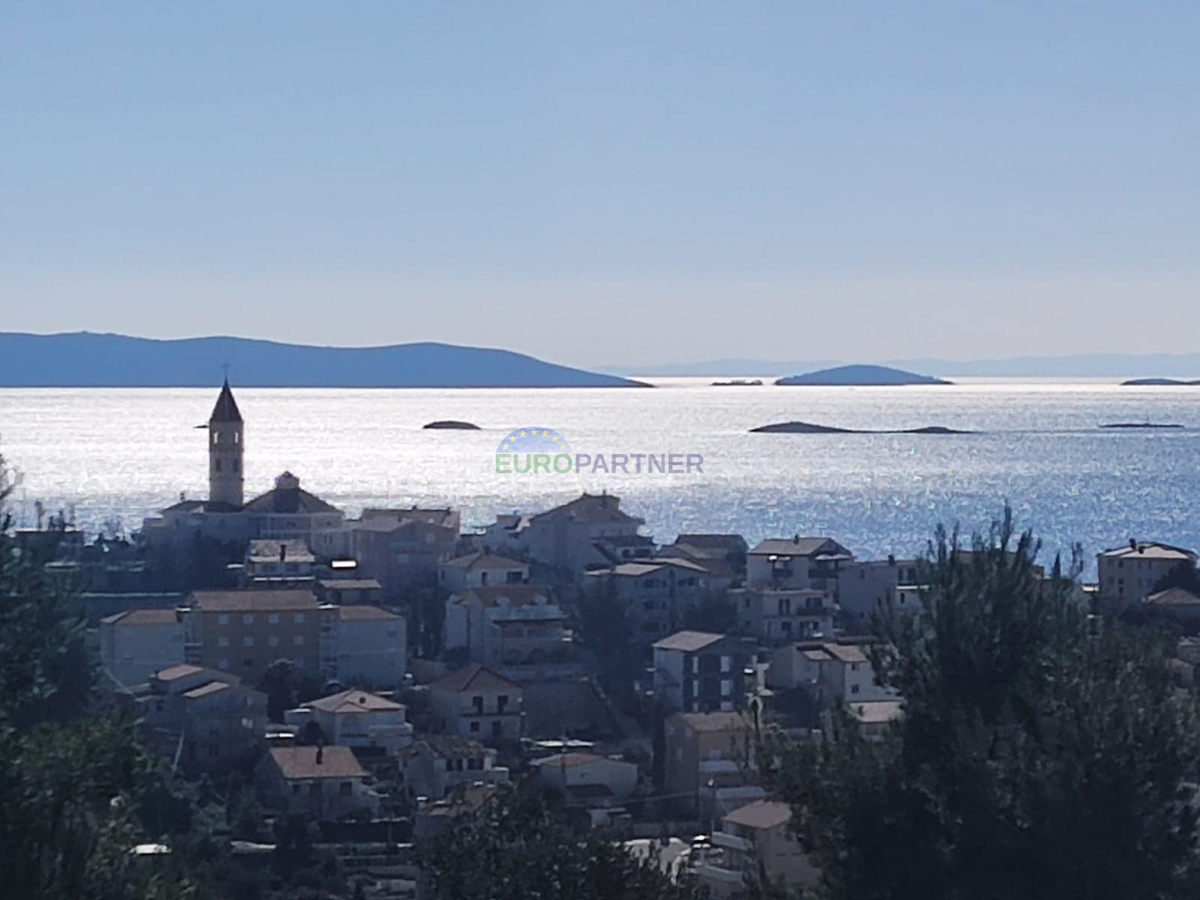 Nuova villa moderna con splendida vista mare