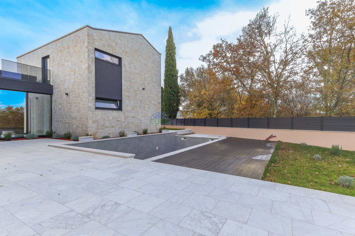 Bella villa moderna a 5 km da Parenzo