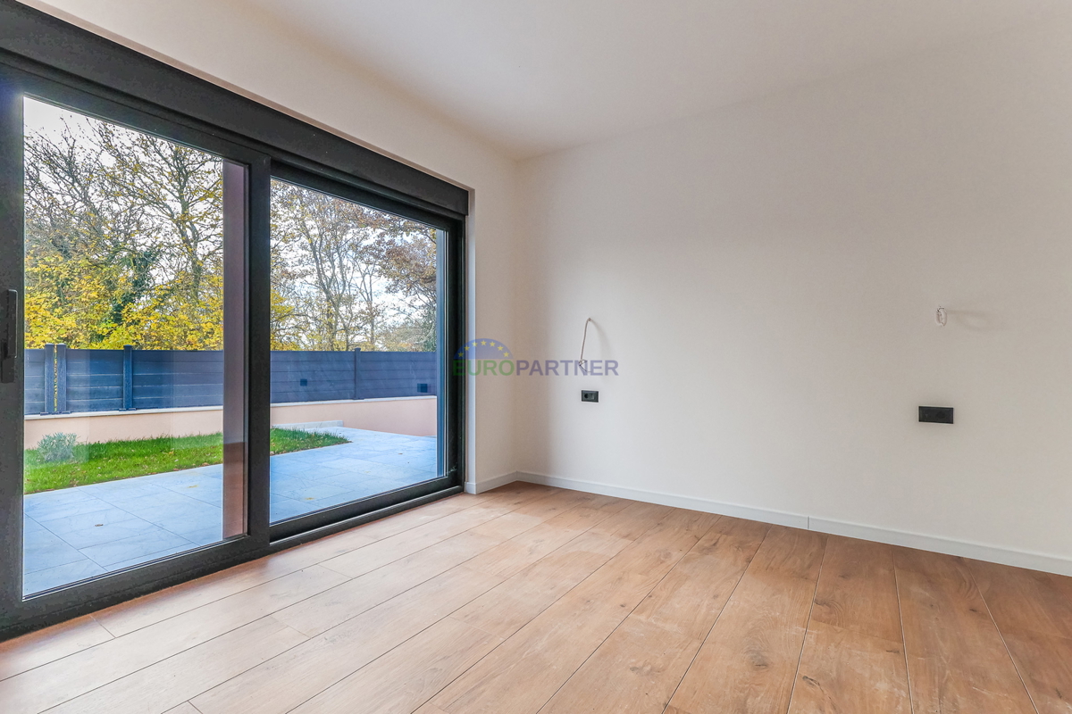 Bella villa moderna a 5 km da Parenzo