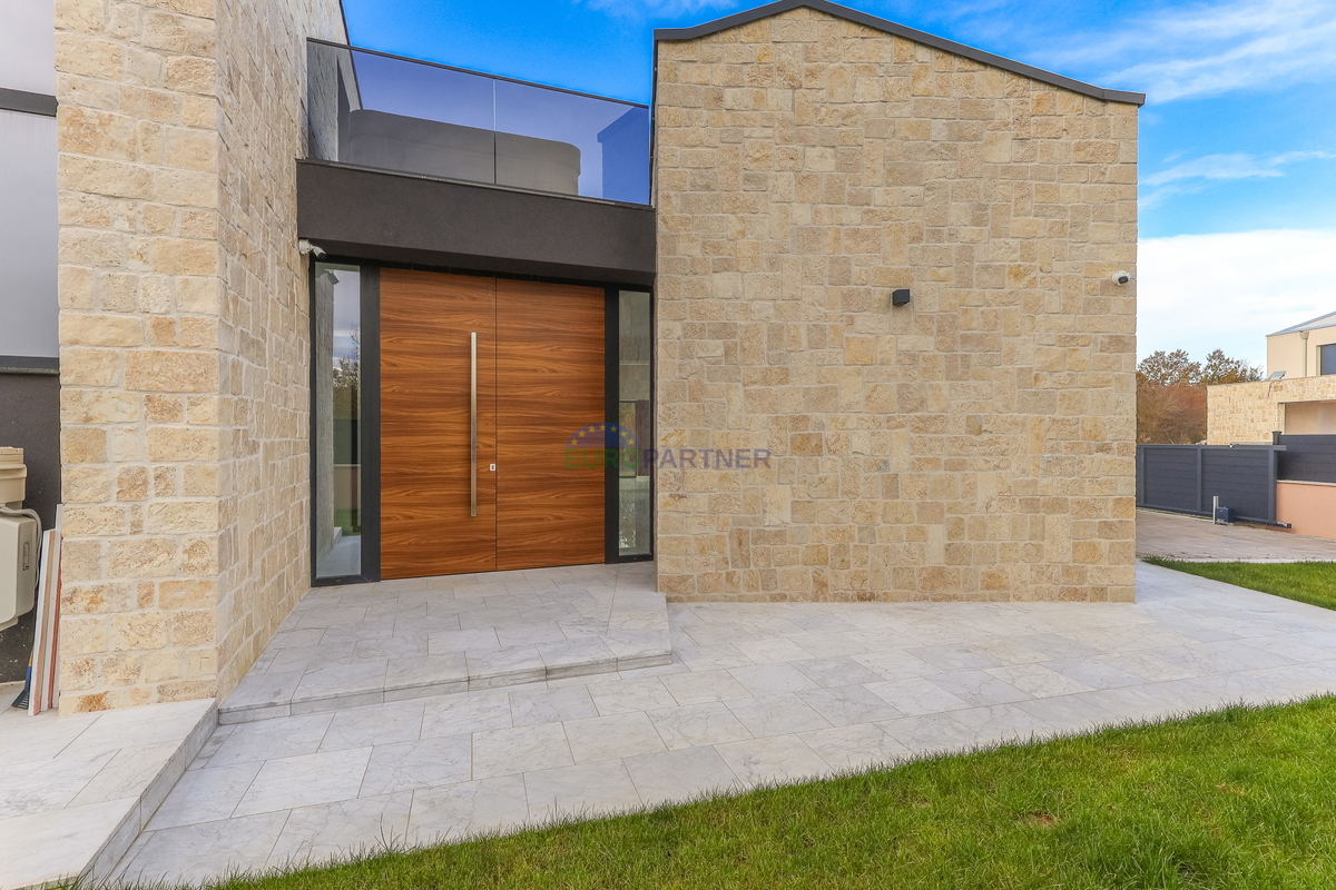 Bella villa moderna a 5 km da Parenzo