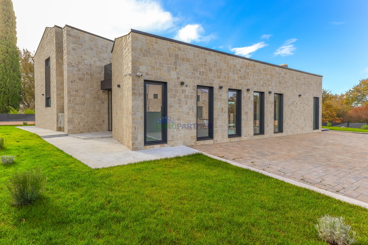 Bella villa moderna a 5 km da Parenzo