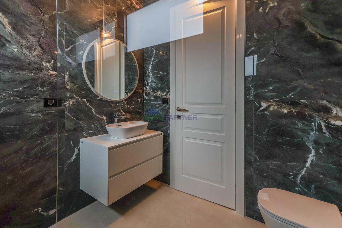 Bella villa moderna a 5 km da Parenzo