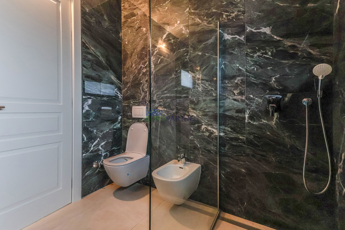 Bella villa moderna a 5 km da Parenzo