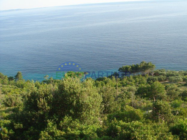 POSIZIONE TOP - ISOLA HVAR- prima fila sul mare