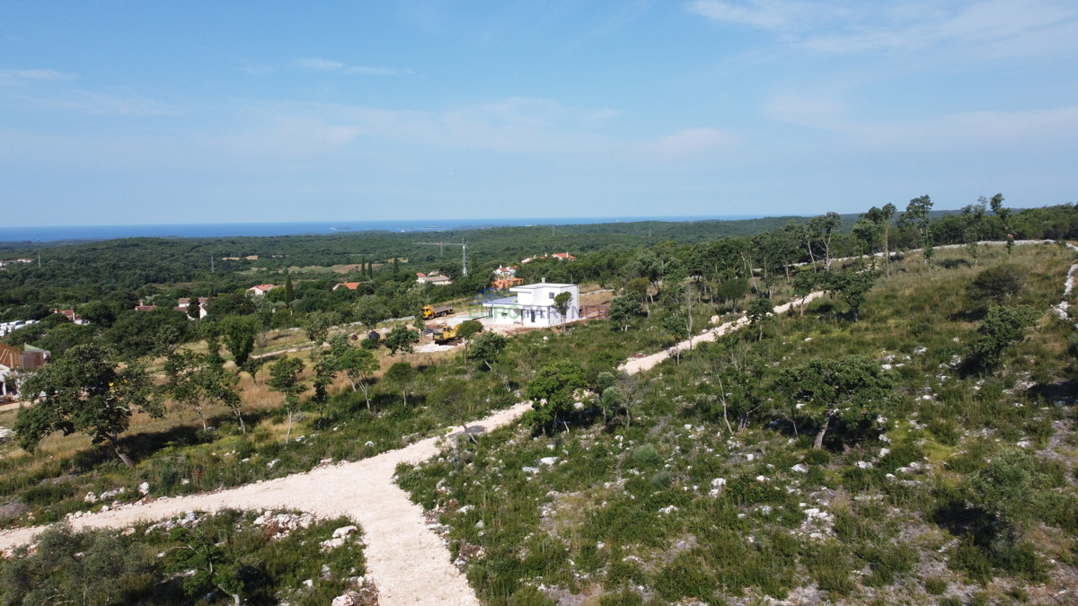 Terreno con vista panoramica sul MARE, nelle vicinanze di Rovigno