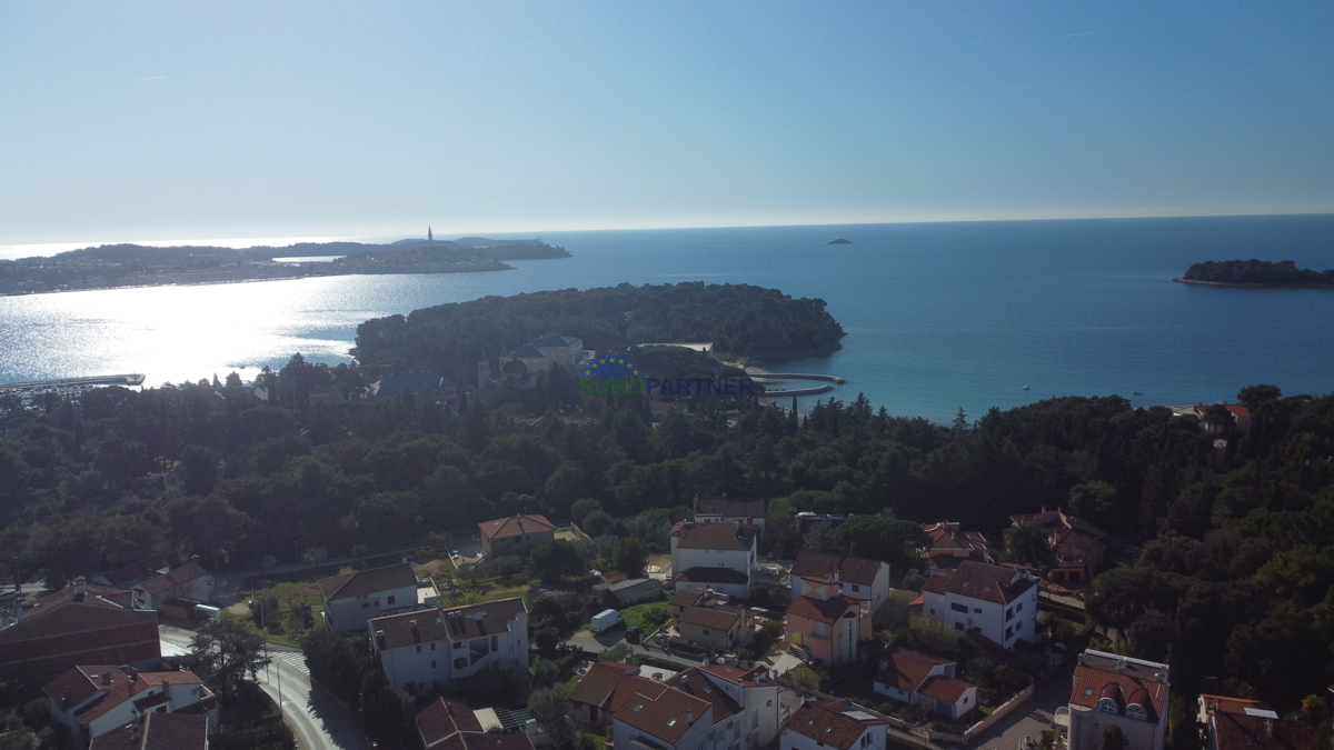 Istria, Rovigno, casa in una zona d&apos;elite vicino al mare