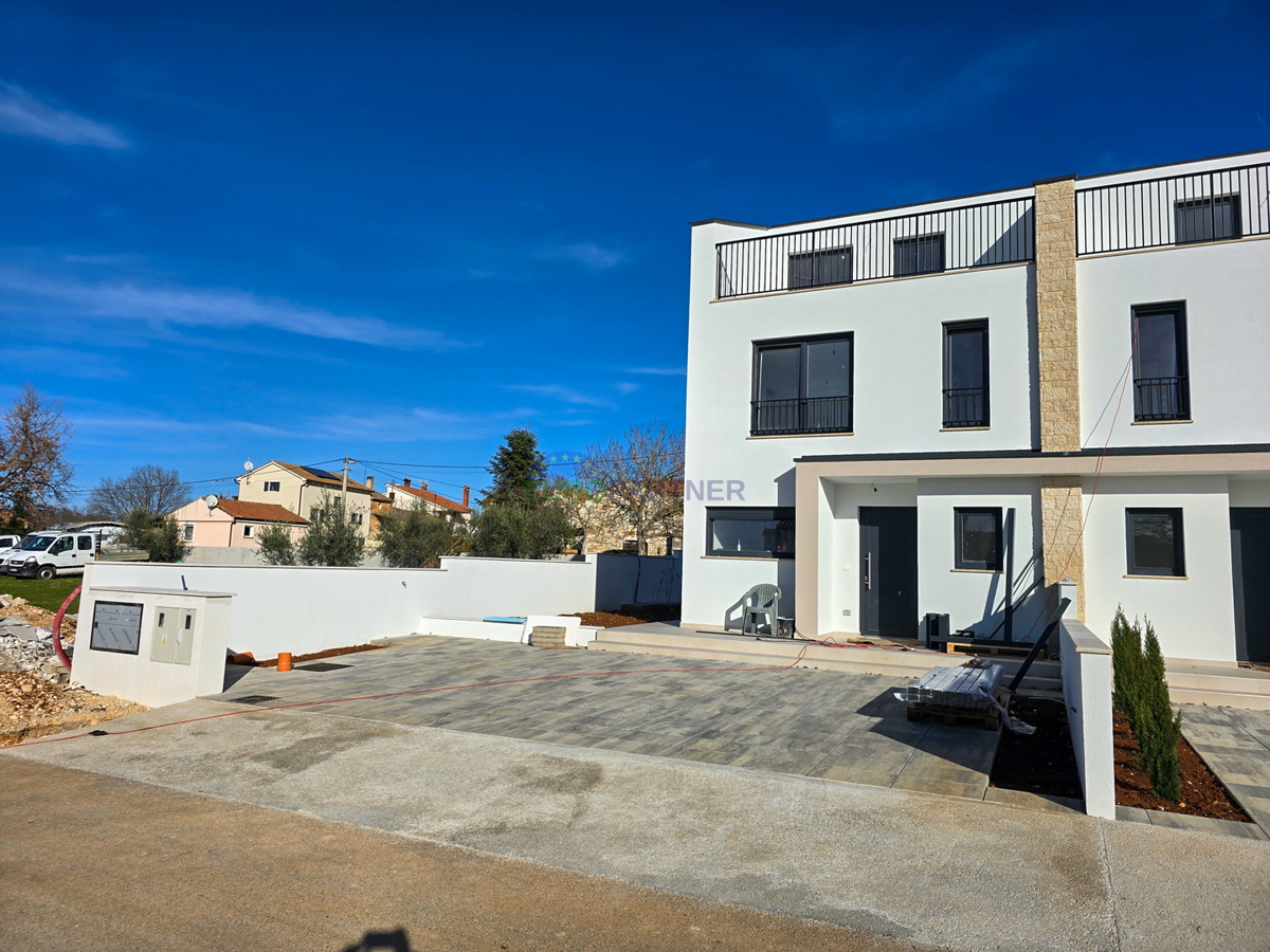 Bellissima doppia casa con vista mare, Poreč
