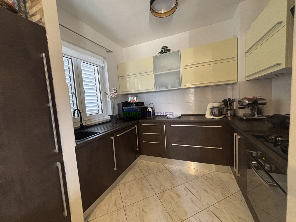 Istra, Poreč, appartamento al piano terra vicino alla città