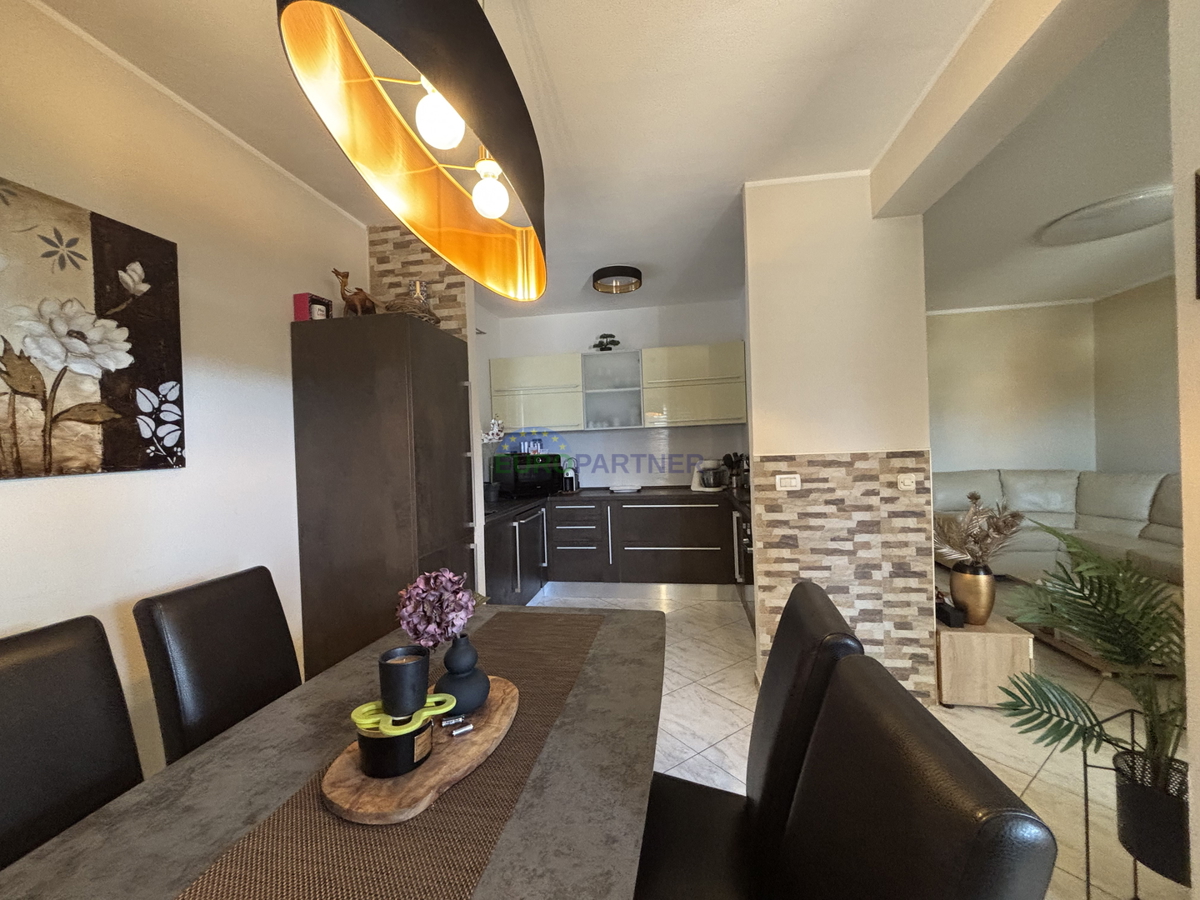 Istra, Poreč, appartamento al piano terra vicino alla città