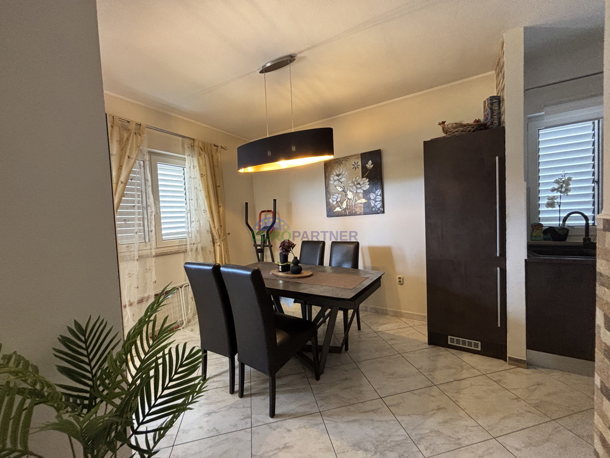 Istra, Poreč, appartamento al piano terra vicino alla città