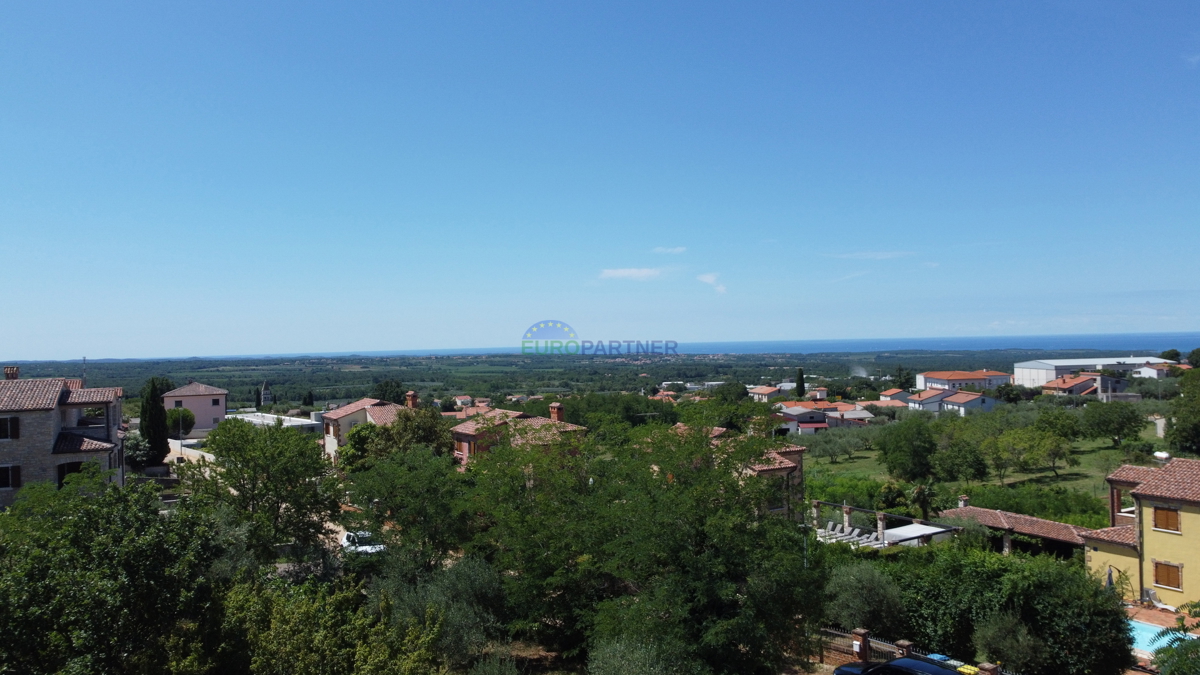 Terreno 2244m2, zona di Parenzo