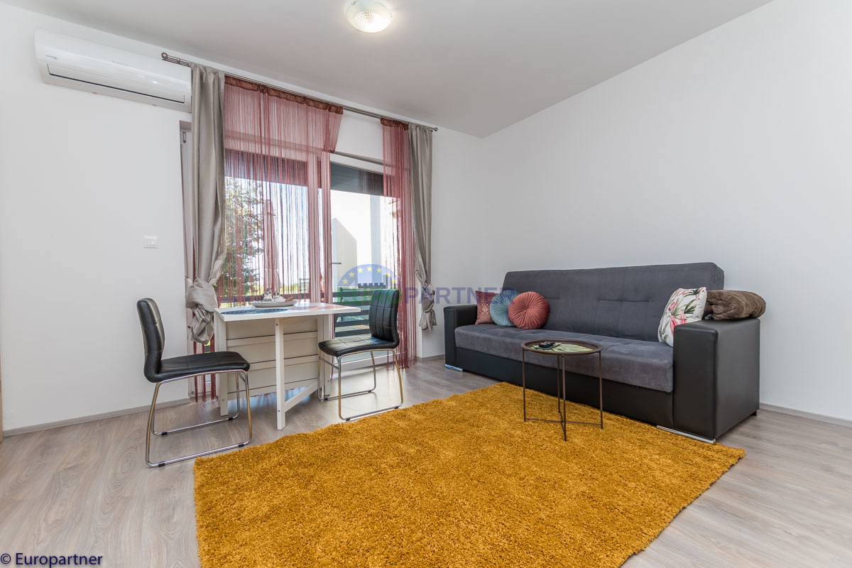 Bella casa con appartamenti e vista mare