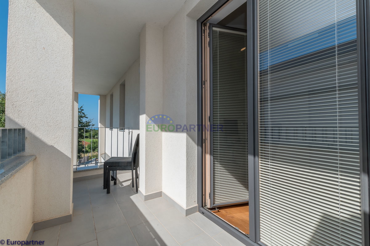 Bella casa con appartamenti e vista mare