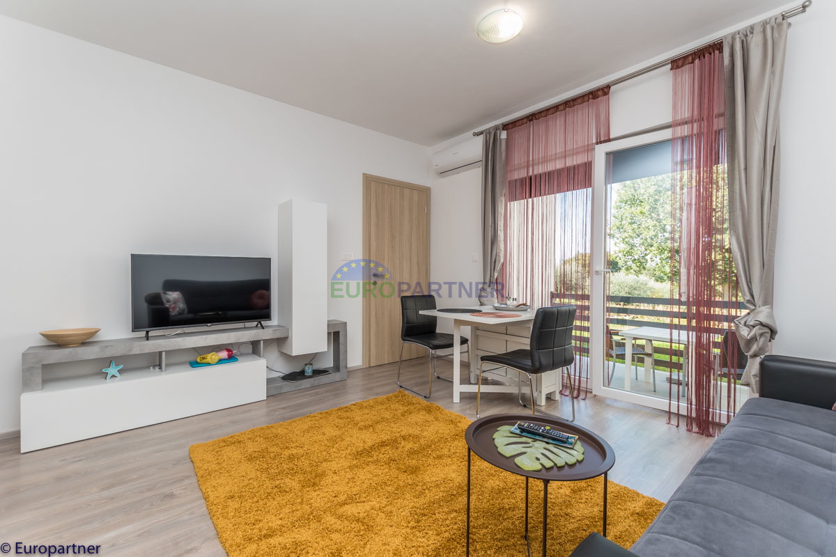 Bella casa con appartamenti e vista mare