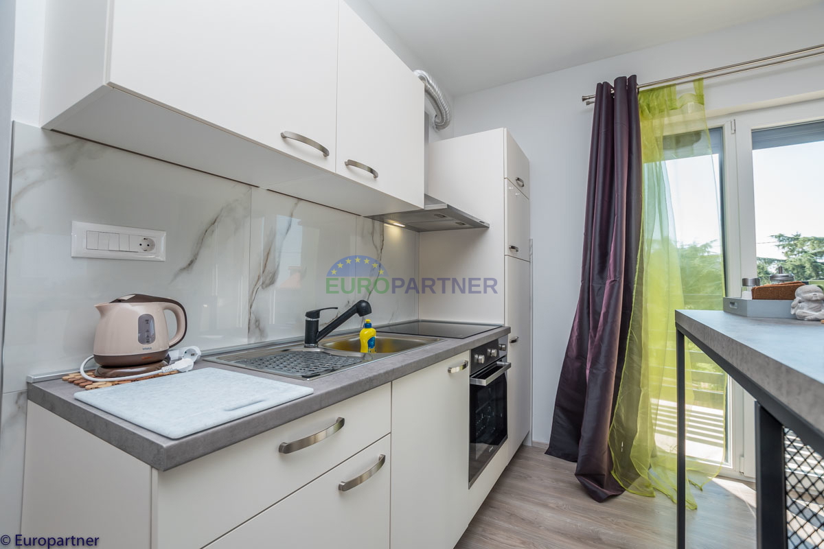 Bella casa con appartamenti e vista mare
