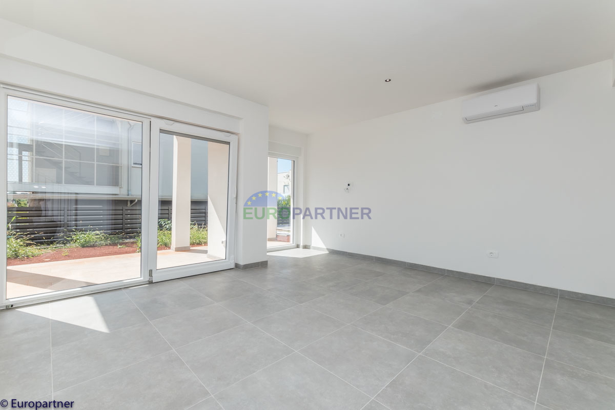 Casa moderna con vista mare vicino a Cittanova