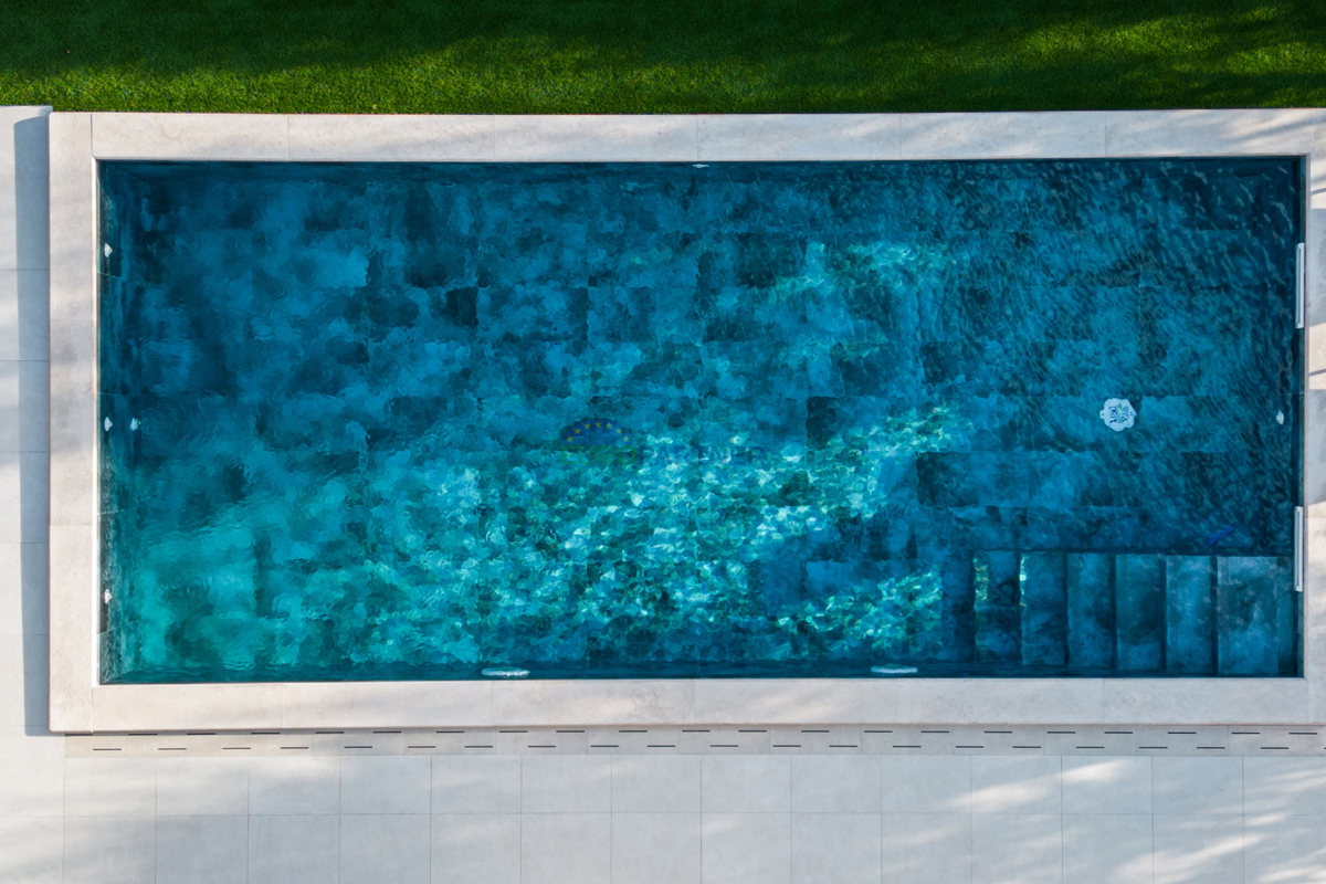 Lussuosa villa con incantevole vista sul mare e sulla città, Vabriga