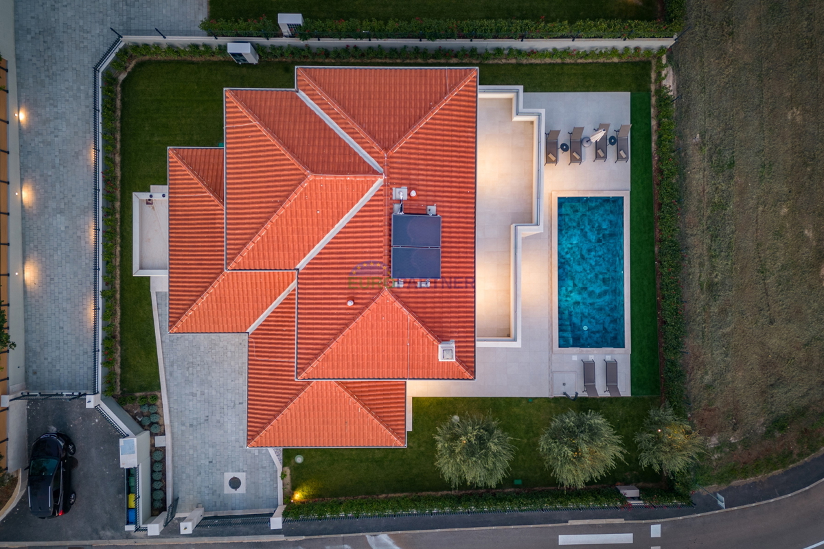 Lussuosa villa con incantevole vista sul mare e sulla città, Vabriga