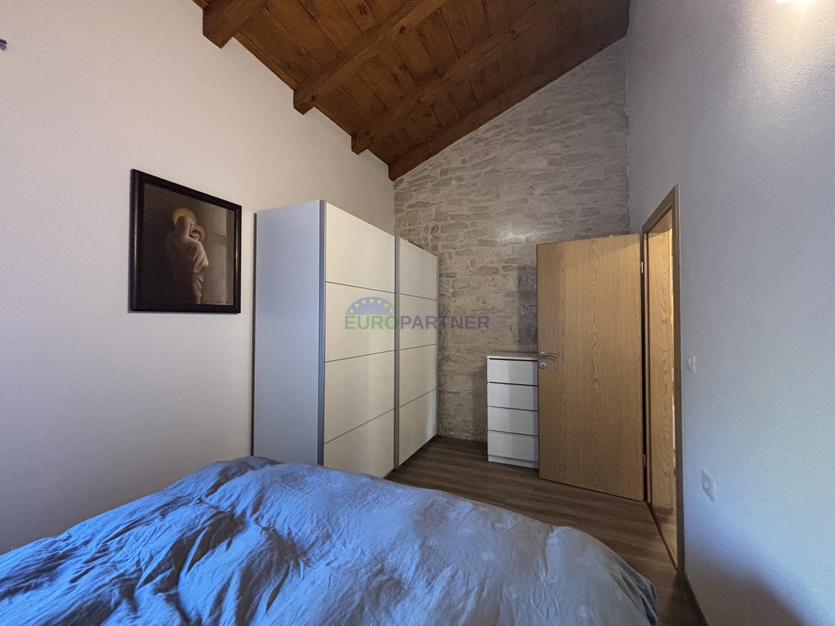 Casa in pietra con giardino nelle vicinanze di Umago