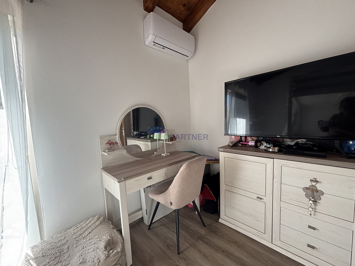 Casa in pietra con giardino nelle vicinanze di Umago