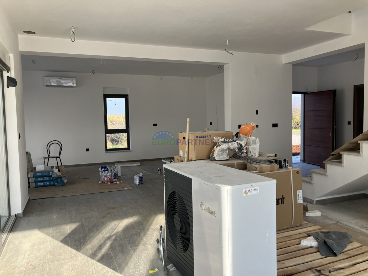 Istria, Tar, bella casa con piscina