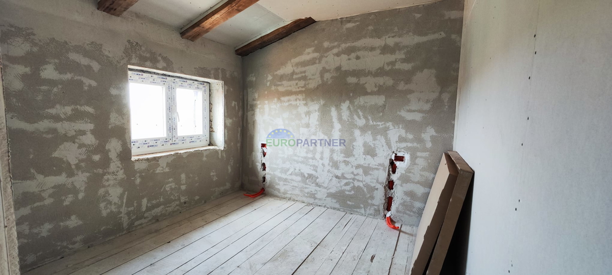 ISTRIA, Svetvinčenat, dintorni - Casa in pietra con piscina