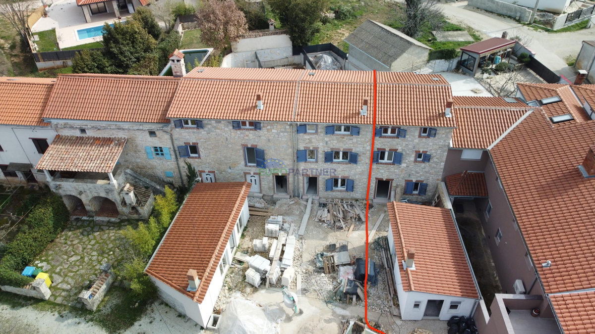 ISTRIA, Svetvinčenat, dintorni - Casa in pietra con piscina