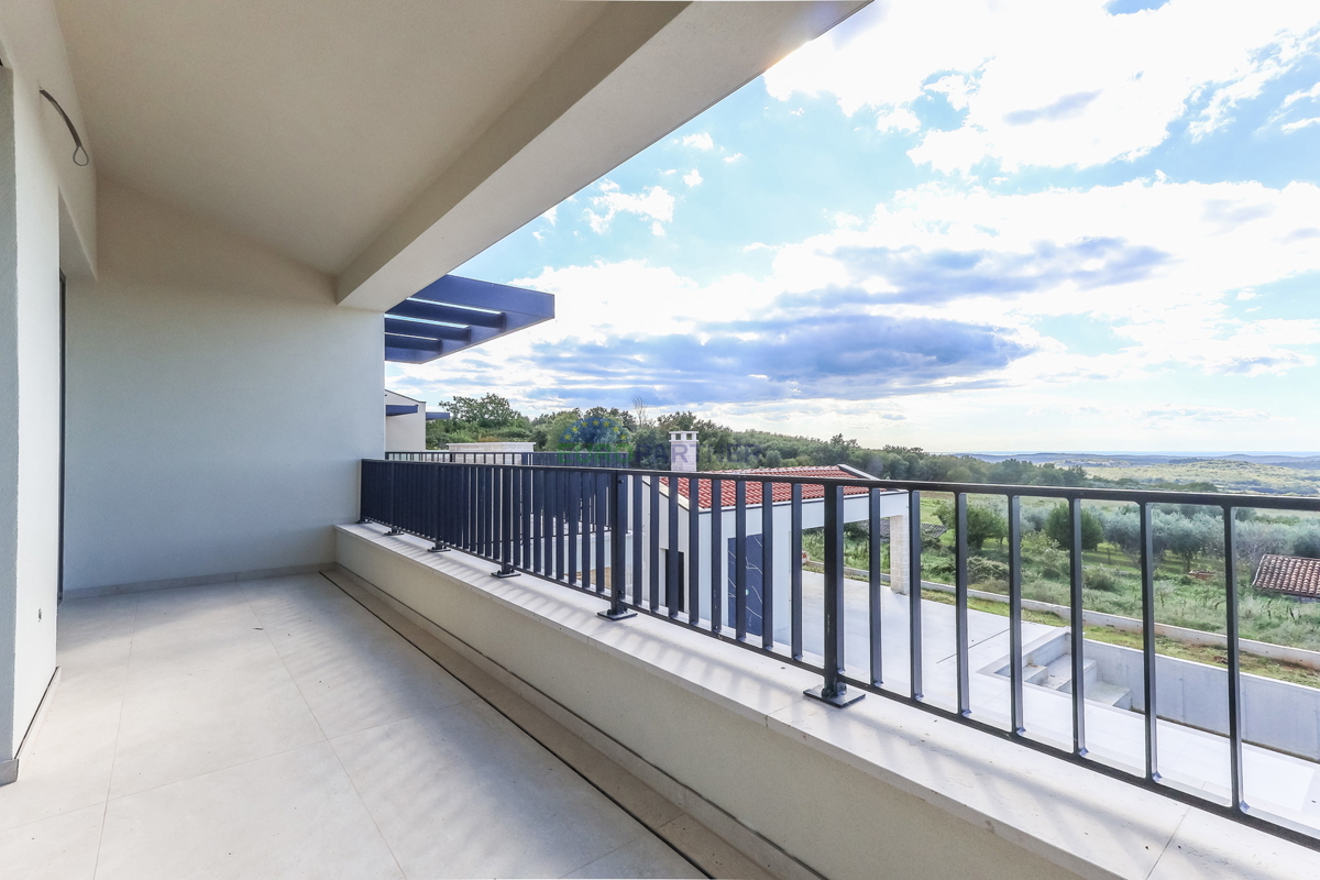 Villa di design con vista mare, zona di Parenzo, Istria