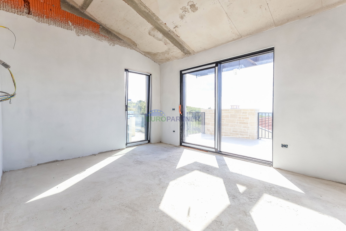 Villa di design con vista mare, zona di Parenzo, Istria