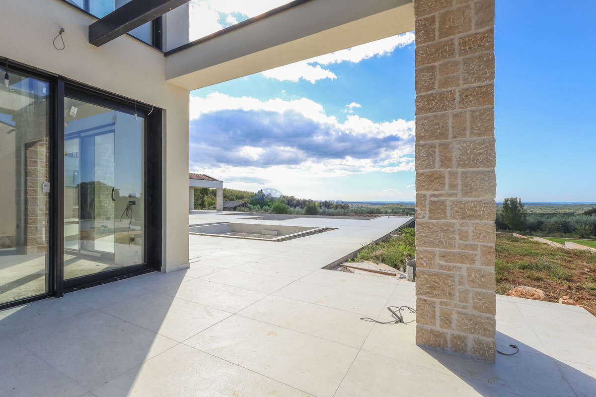 Villa di design con vista mare, zona di Parenzo, Istria