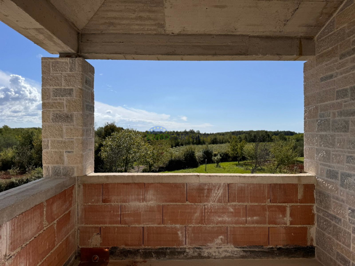 Istria, villa in pietra vicino a Visinada