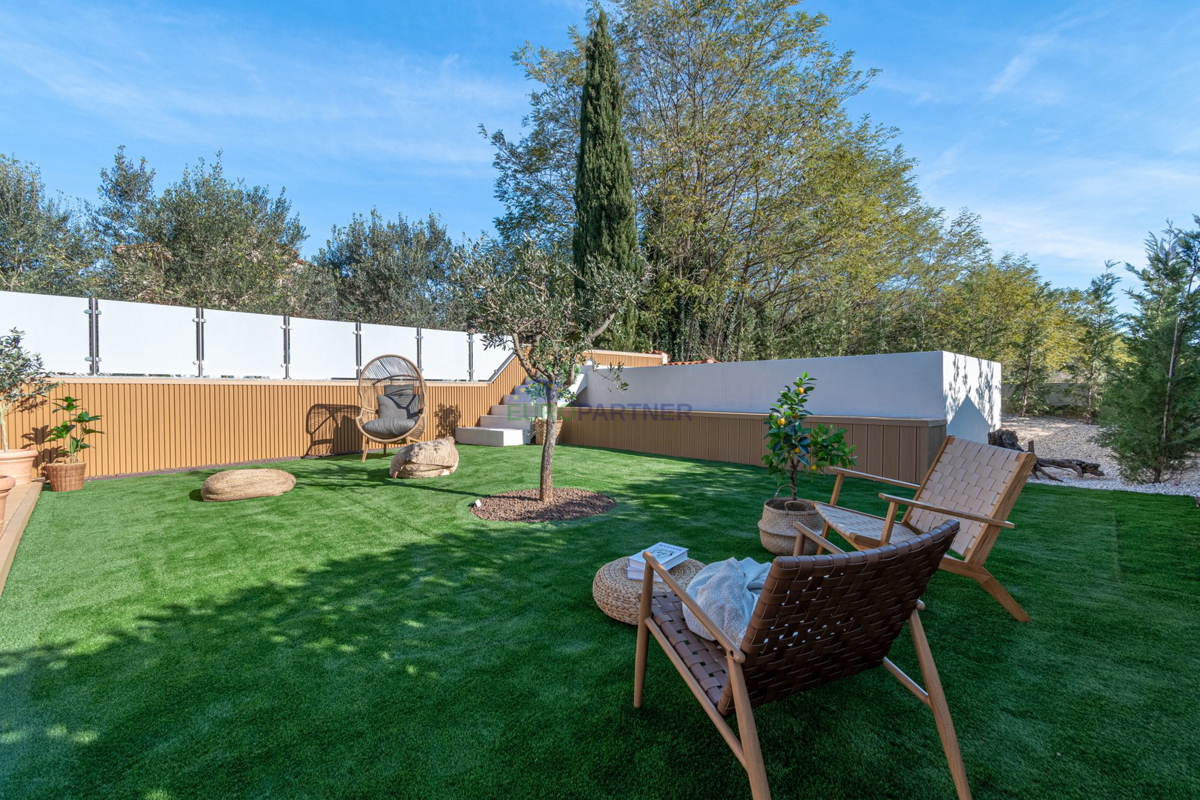 Casa bifamiliare con piscina, Istrien, Kaštelir