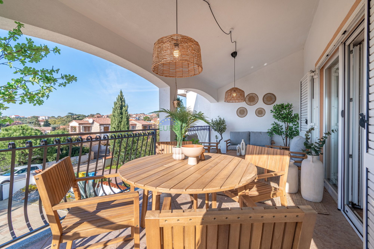 Casa bifamiliare con piscina, Istrien, Kaštelir