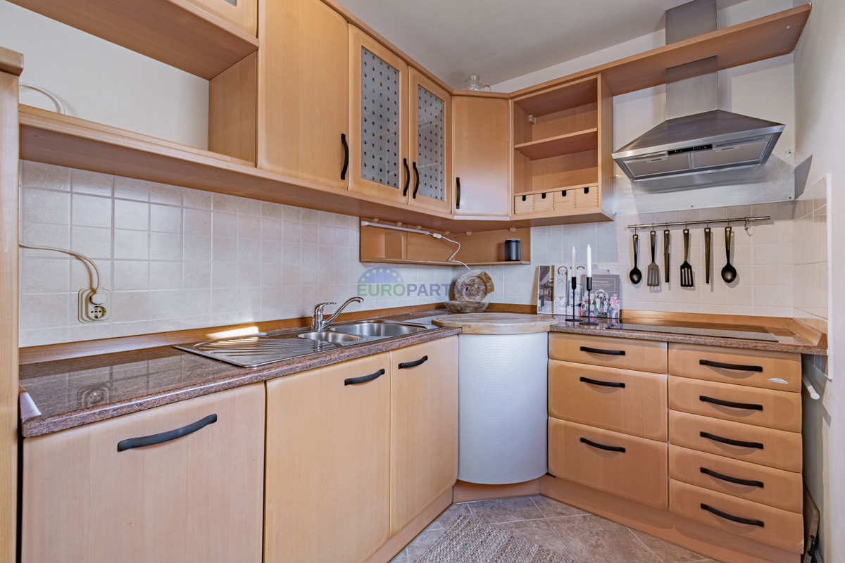 Casa bifamiliare con piscina, Istrien, Kaštelir