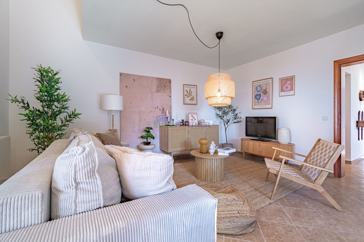 Casa bifamiliare con piscina, Istrien, Kaštelir