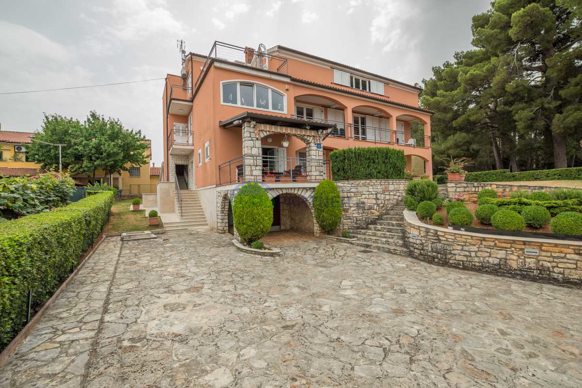 Parenzo, casa familiare vicino al centro e al mare