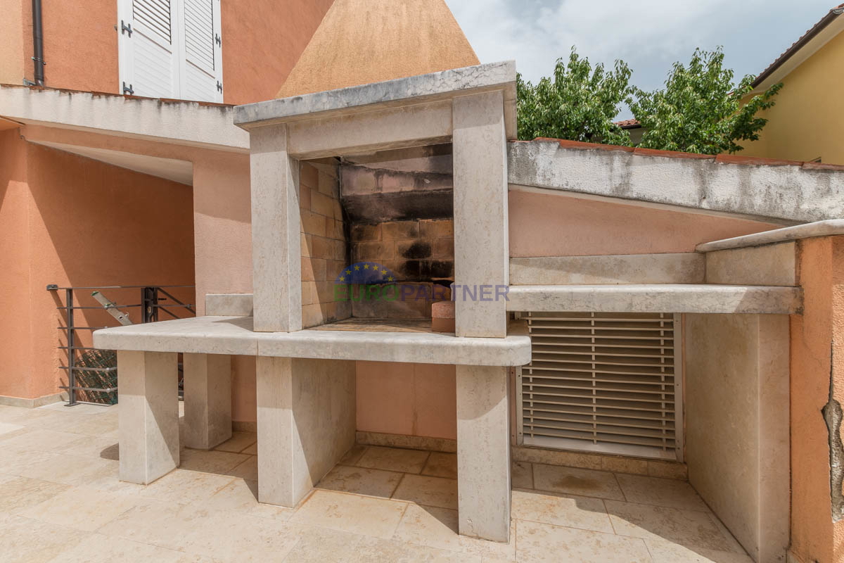 Parenzo, casa familiare vicino al centro e al mare