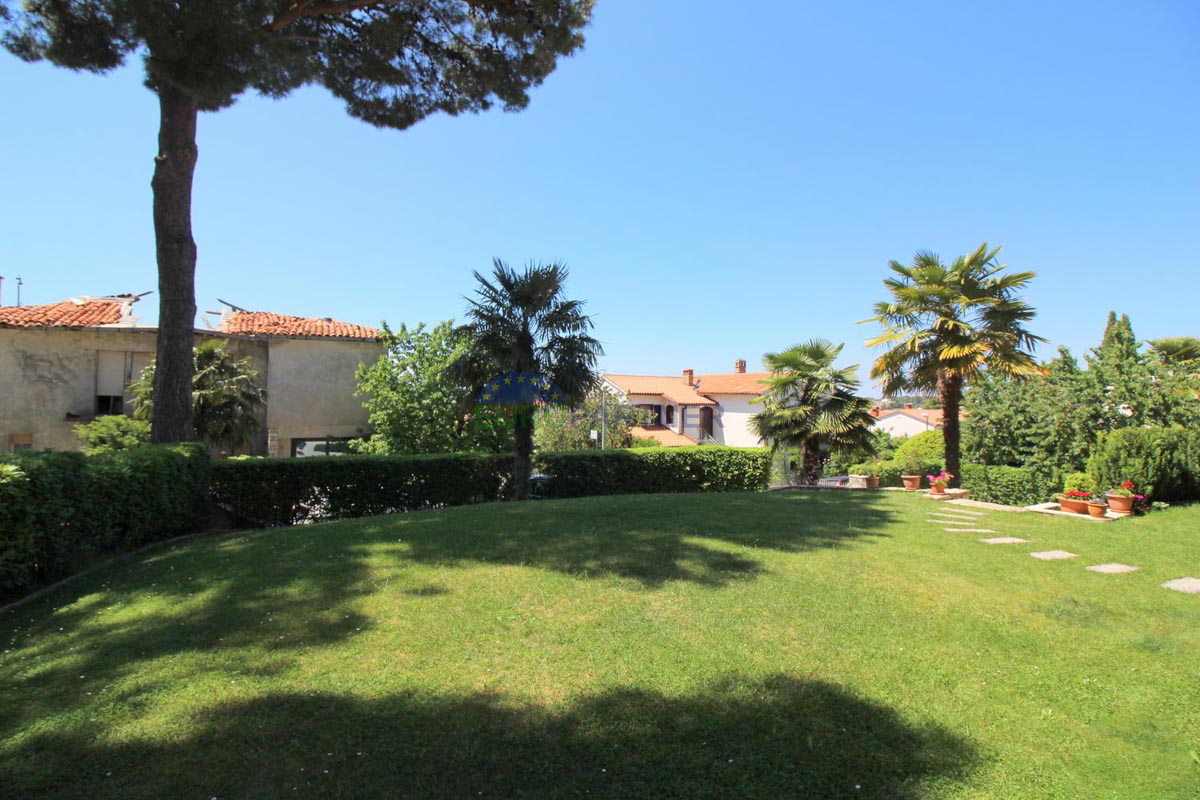 Parenzo, casa familiare vicino al centro e al mare