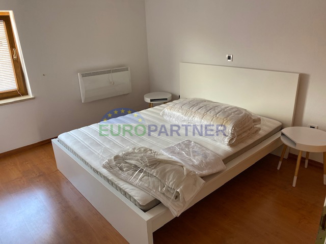 CENTRO, PARENZO, appartamento 63m2 con due camere da letto