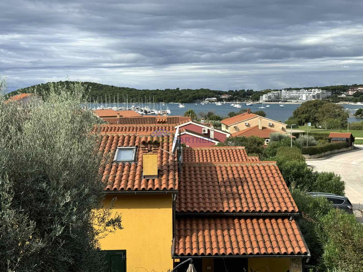 Istria, Banjole, casa vicino al mare