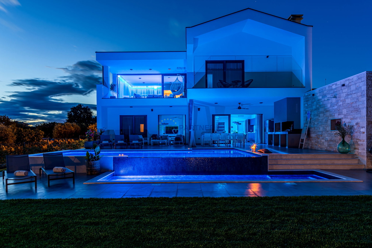 Istra, splendida villa nei dintorni di Tara e vicino al mare