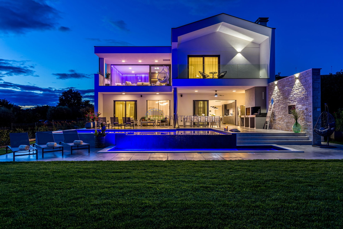 Istra, splendida villa nei dintorni di Tara e vicino al mare