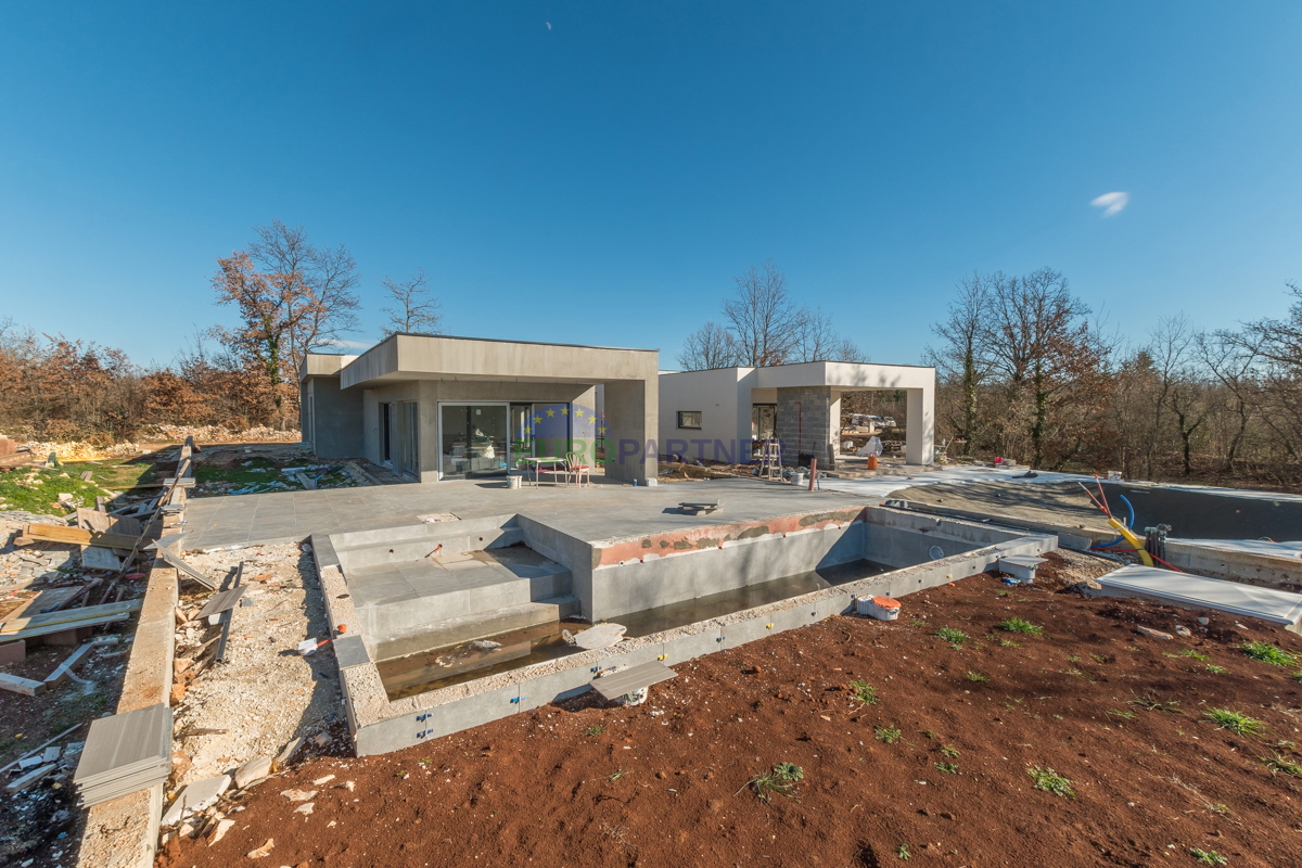 Istra, Svetivičenat, splendida casa al piano terra con piscina