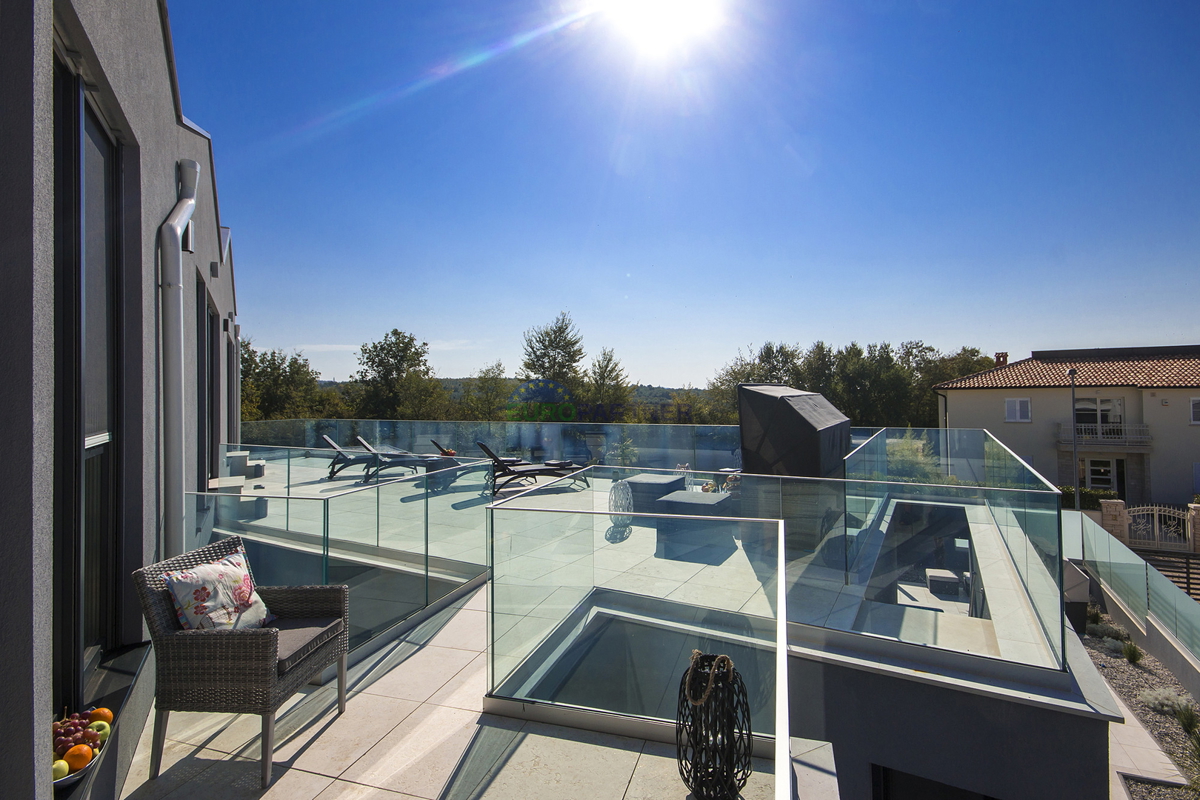 Unica villa di design, nei dintorni di Poreč