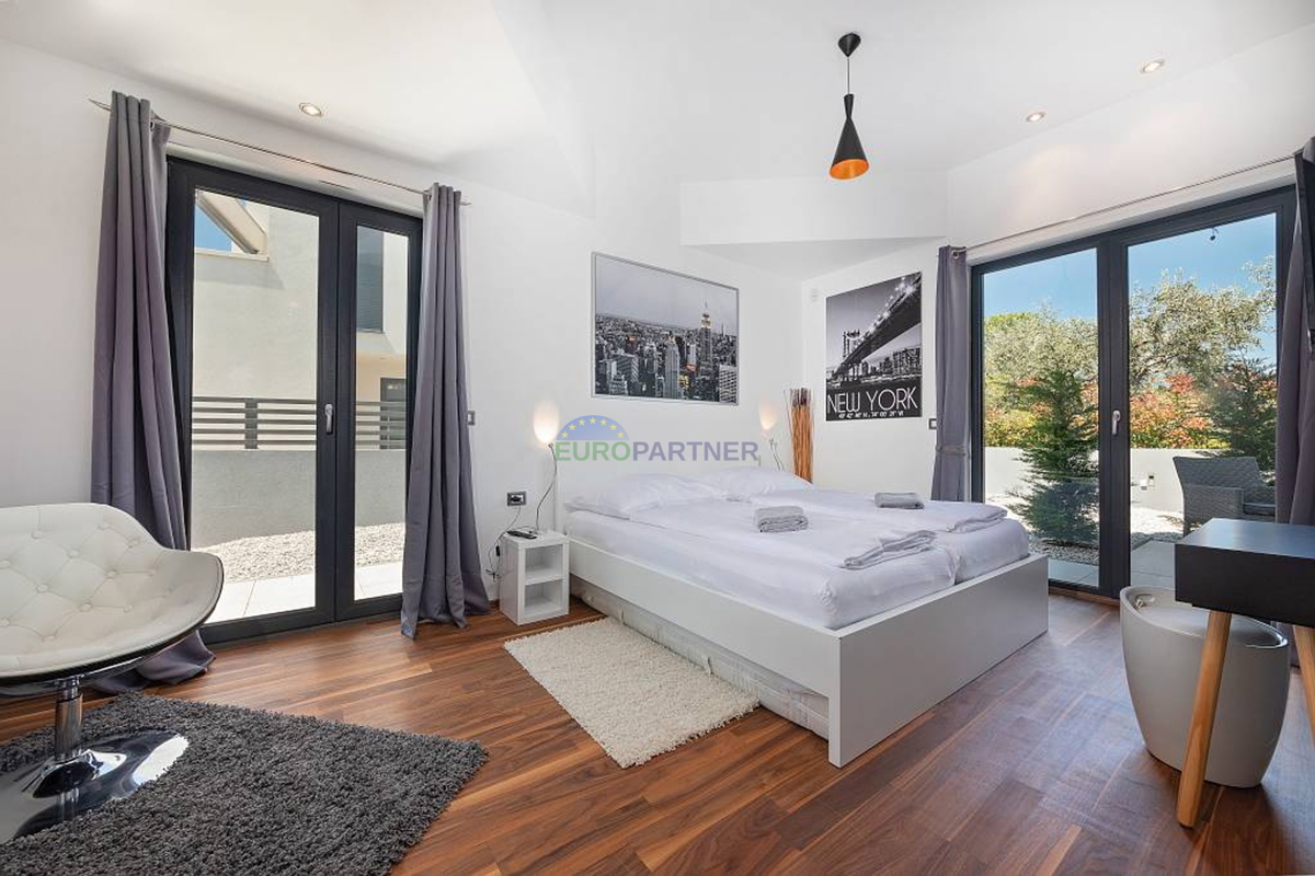 Unica villa di design, nei dintorni di Poreč